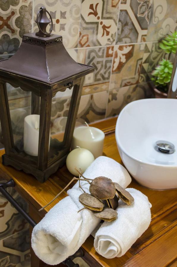 Ingrosso House Bed and Breakfast Lecce Buitenkant foto