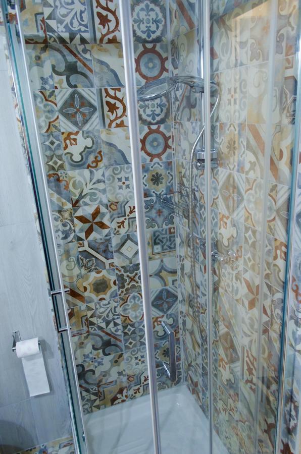 Ingrosso House Bed and Breakfast Lecce Buitenkant foto