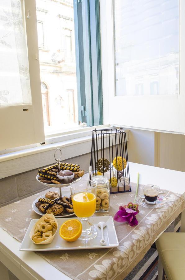 Ingrosso House Bed and Breakfast Lecce Buitenkant foto