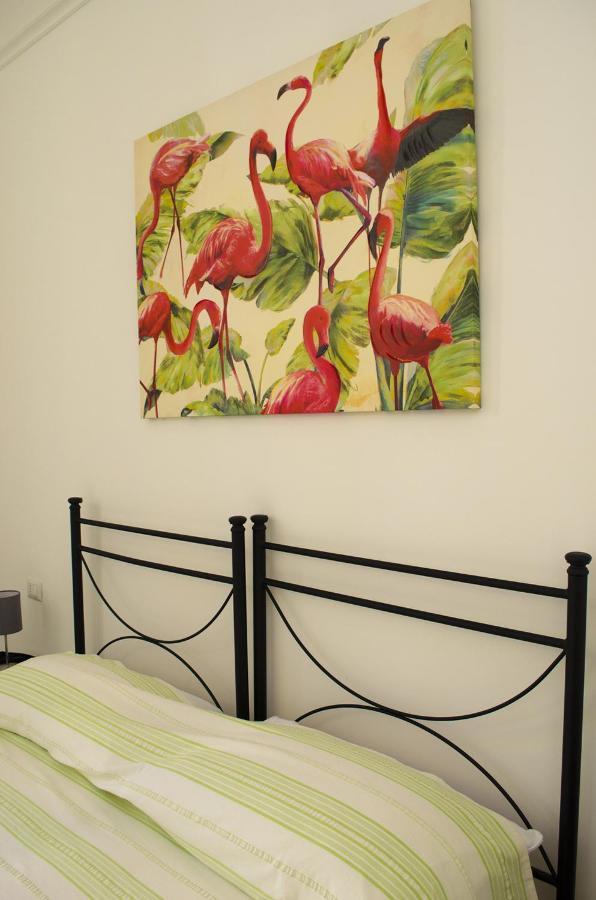 Ingrosso House Bed and Breakfast Lecce Buitenkant foto